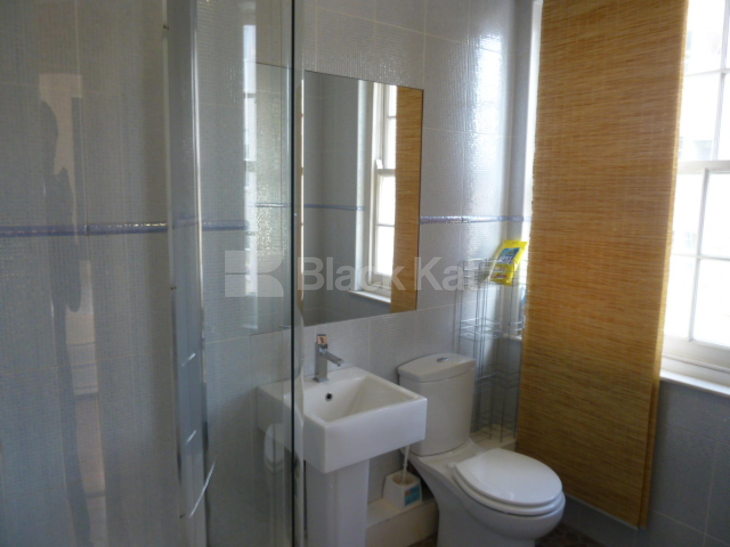 			NEW INSTRUCTION, 2 Bedroom, 1 bath, 1 reception Apartment			 Northdown Street , KINGS CROSS N1